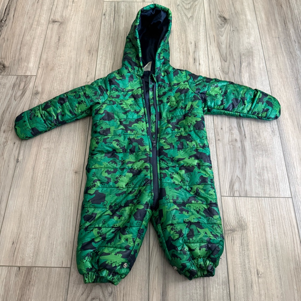 First Impressions Green Dinosaur Print Puffer Snowsuit with Hood Sz 6-9 months